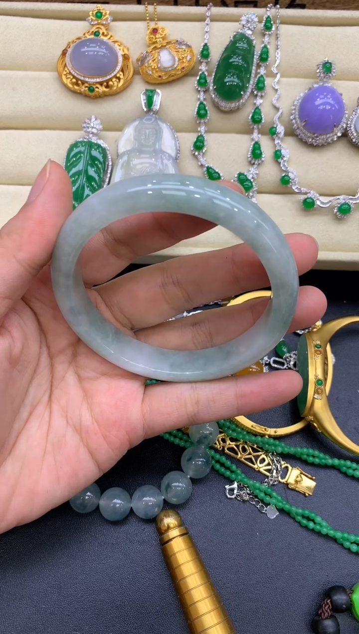 翡翠手镯未镶嵌158-中国好珍宝