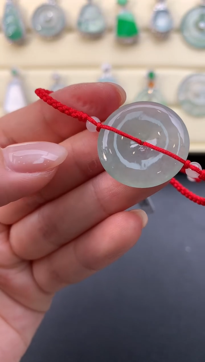 【闪购商品】翡翠颈饰未镶嵌D773         