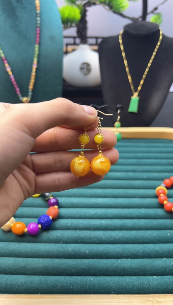 【闪购商品】蜜蜡耳饰14K金镶嵌E208