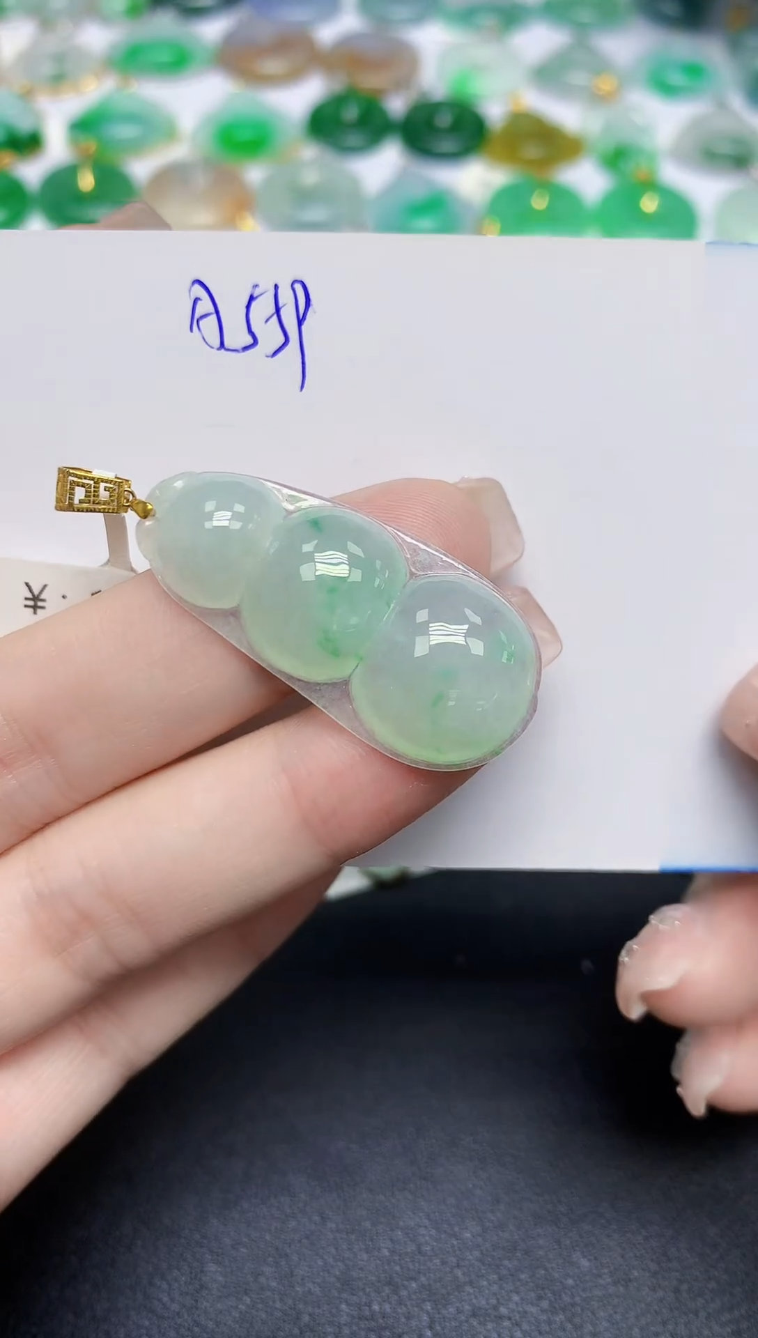 颈饰18K金镶嵌翡翠天然缅甸翡翠A货翡翠百元以上9元证书费自理