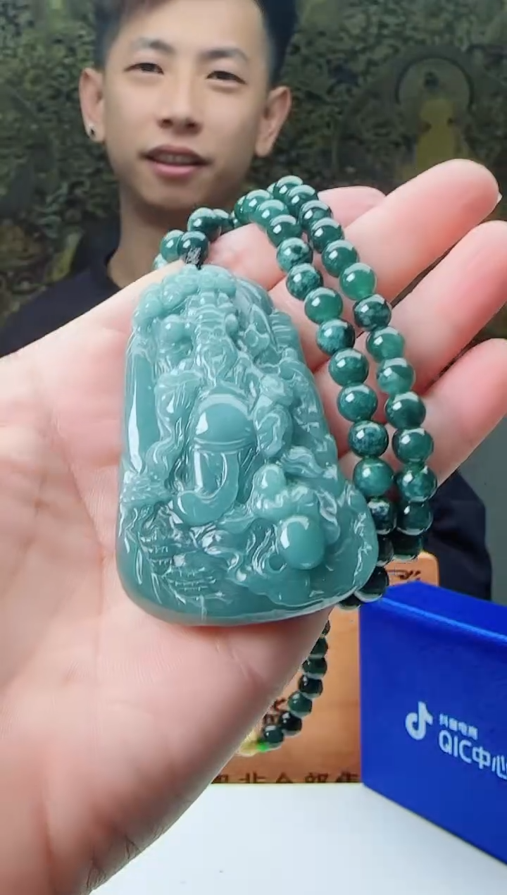 【闪购商品】翡翠颈饰未镶嵌1111111111111