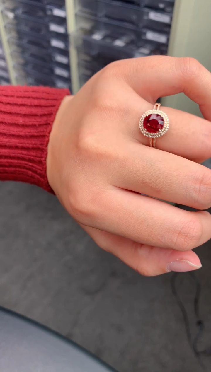 【闪购商品】碧玺戒指18K金镶嵌2ct 卢比莱戒指