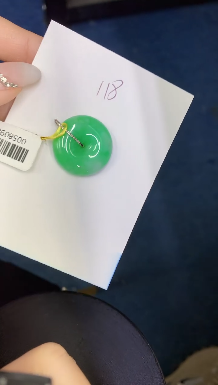 【闪购商品】翡翠颈饰18K金镶嵌0000000000