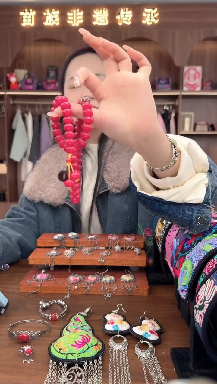 刺绣扶光苗绣传承26