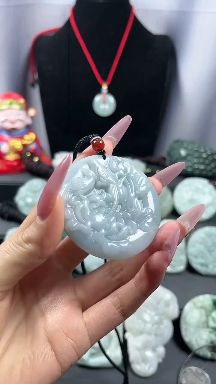 【闪购商品】翡翠颈饰未镶嵌喜鹊喜上眉梢