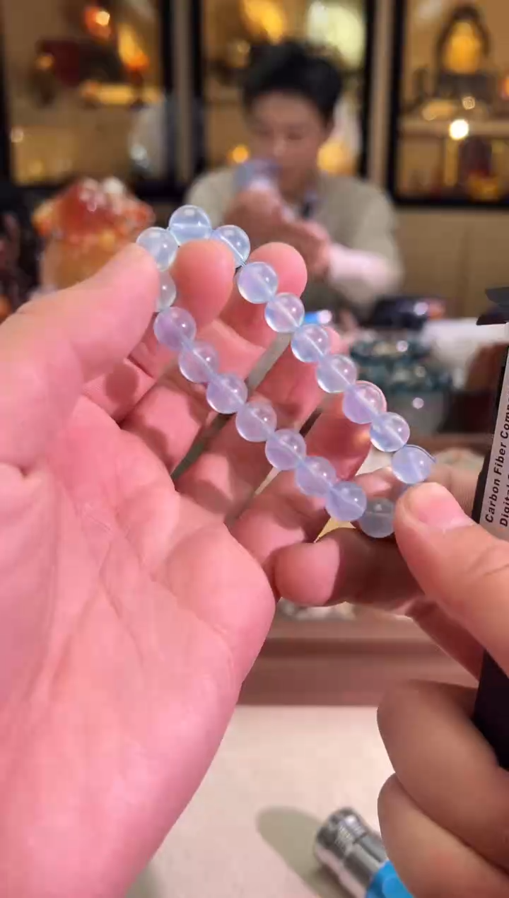 合成（培育）海蓝宝石未镶嵌9.4mm+圣光海蓝宝（多样性发一）