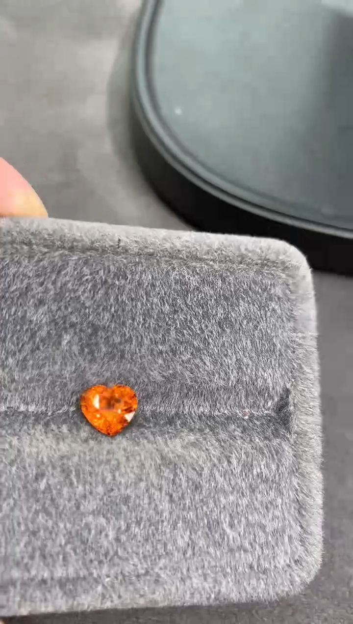 【闪购商品】石榴石裸石未镶嵌a-265 2ct