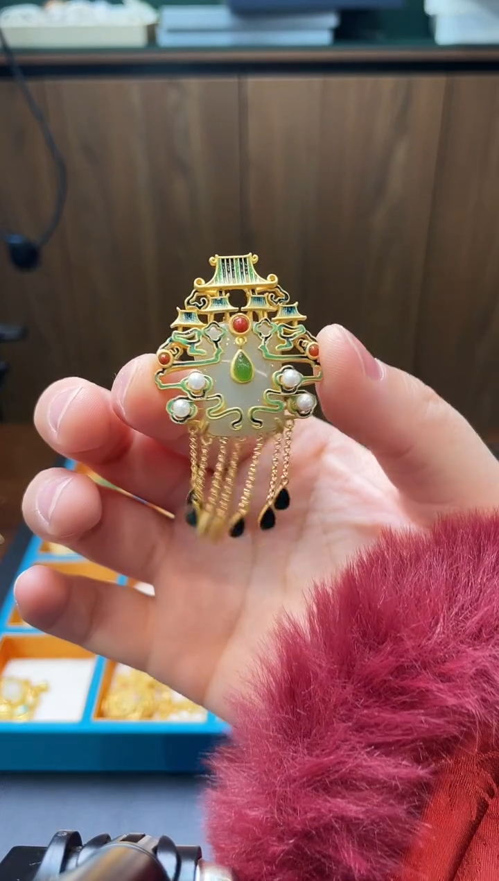 【闪购商品】和田玉颈饰银S925镀金镶嵌南天门