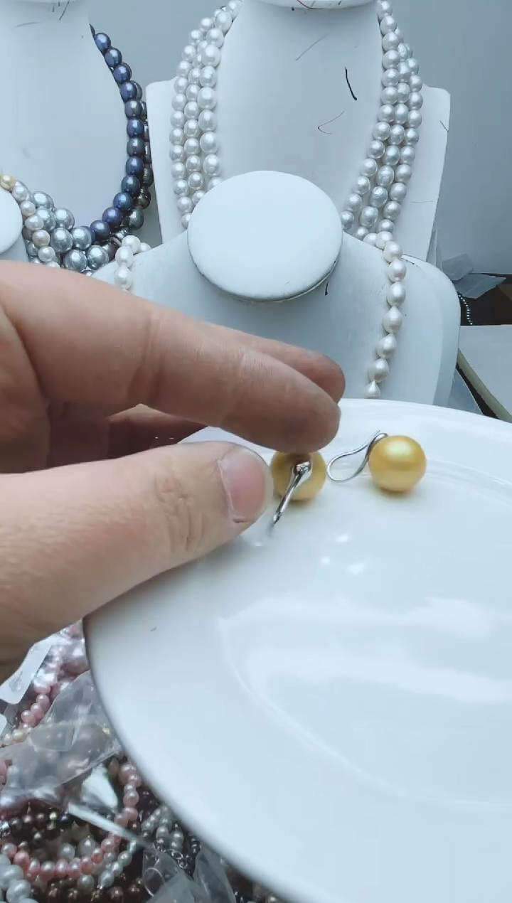 【闪购商品】淡水珍珠颈饰钛钢1