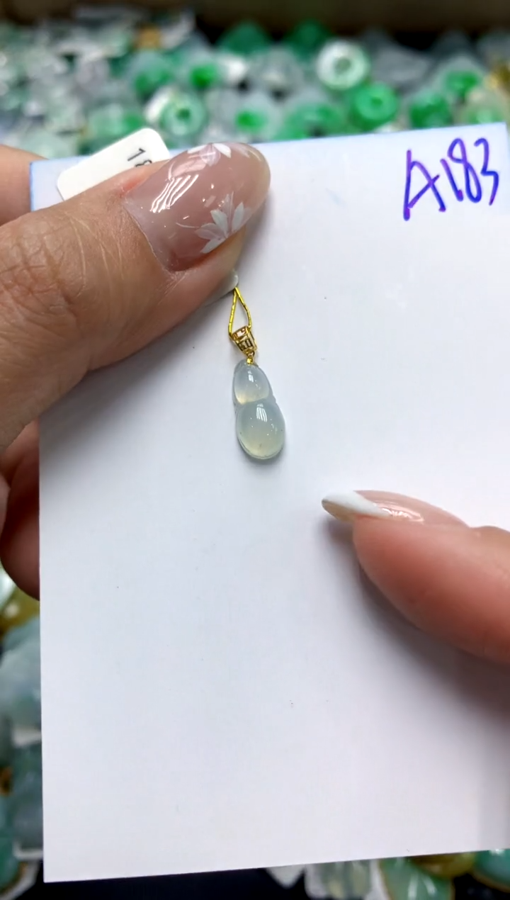 【闪购商品】翡翠颈饰18K金镶嵌111111111111111111