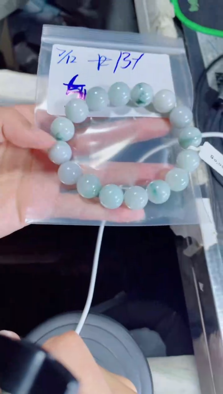 定制翡翠未镶嵌江*珠串