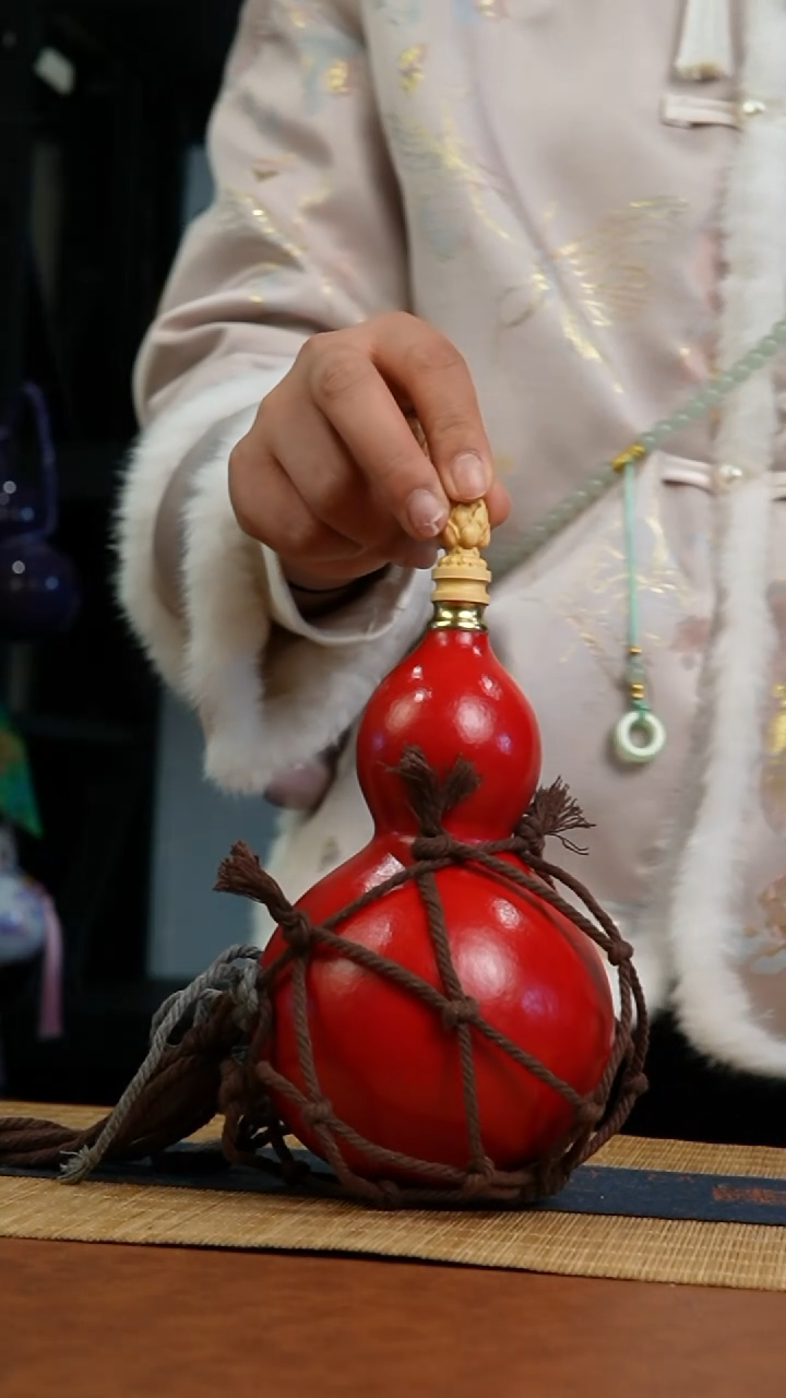 604号 天然热水酒葫芦 一物一拍（有瑕介意勿拍）