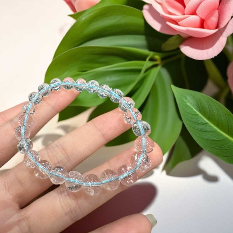 简约款喜马拉雅白水晶卡8毫米手串