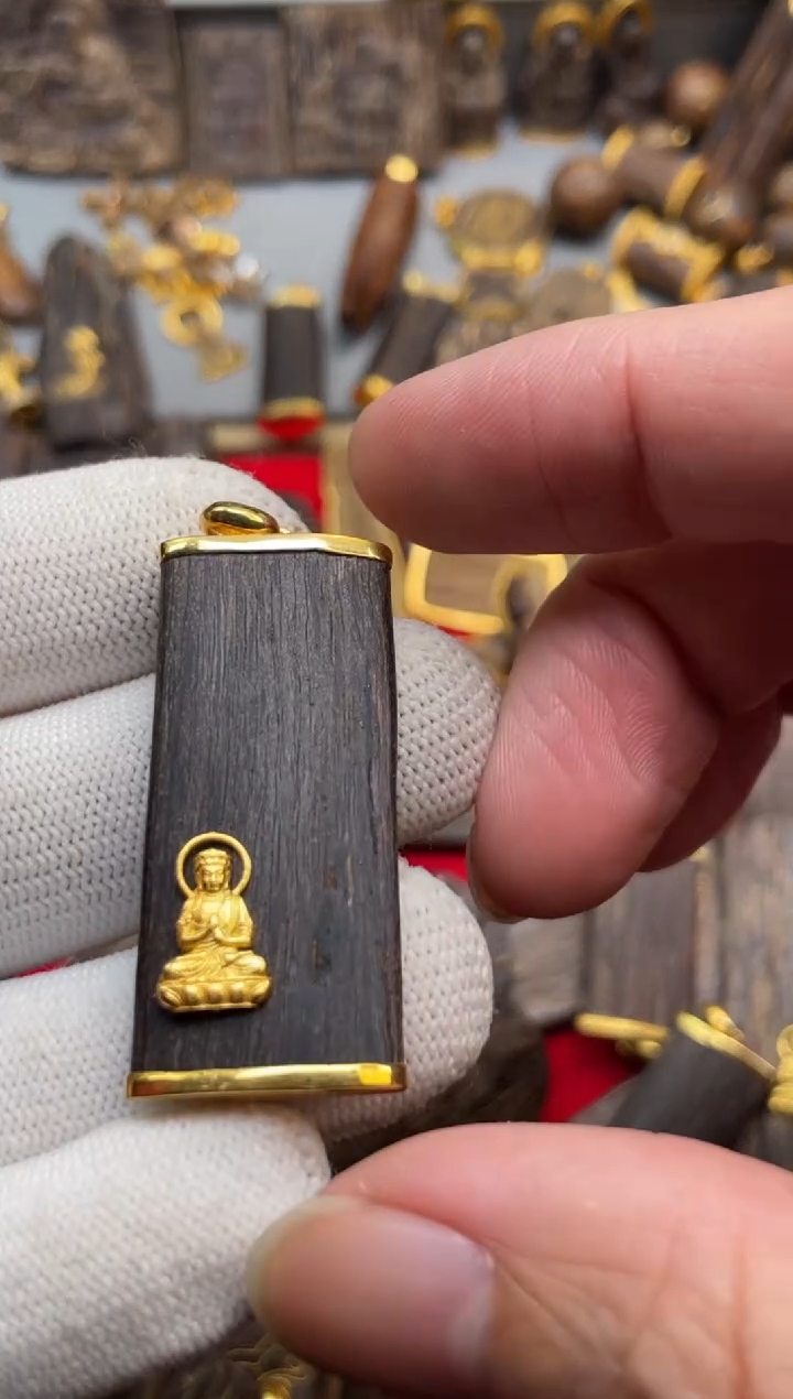 沉香吊坠沉香吊坠6