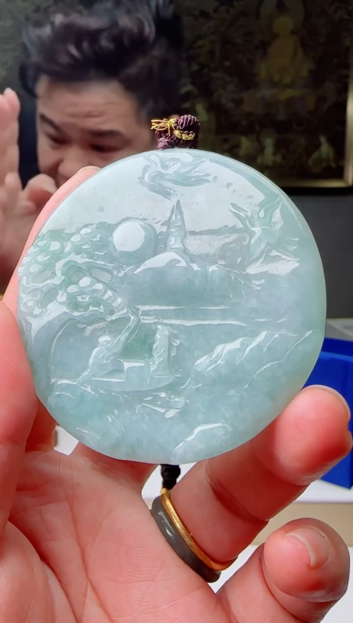 【闪购商品】翡翠颈饰未镶嵌111111111111