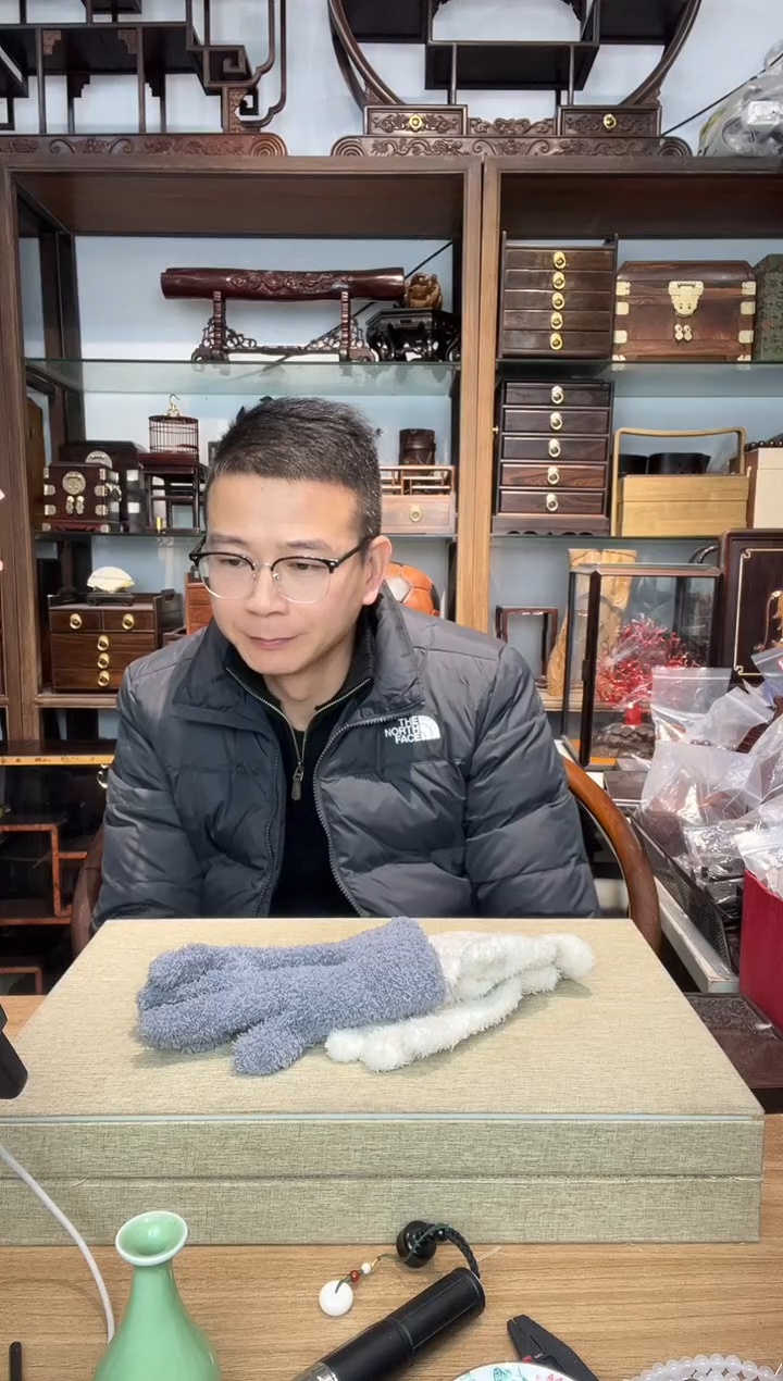 乌木类书架325盘玩手套2副