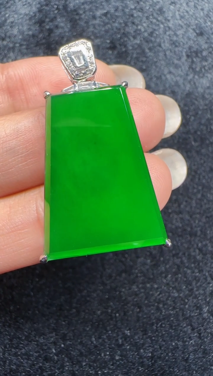 未镶嵌定制翡翠翡翠吊坠127