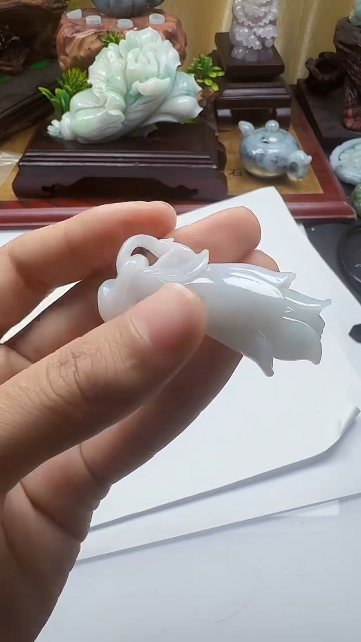 吊坠(不含链)未镶嵌翡翠1