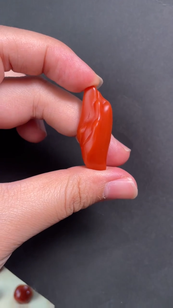 未镶嵌32南红玛瑙吊坠