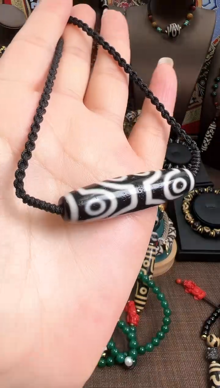 【闪购商品】玛瑙/玉髓1未镶嵌8眼