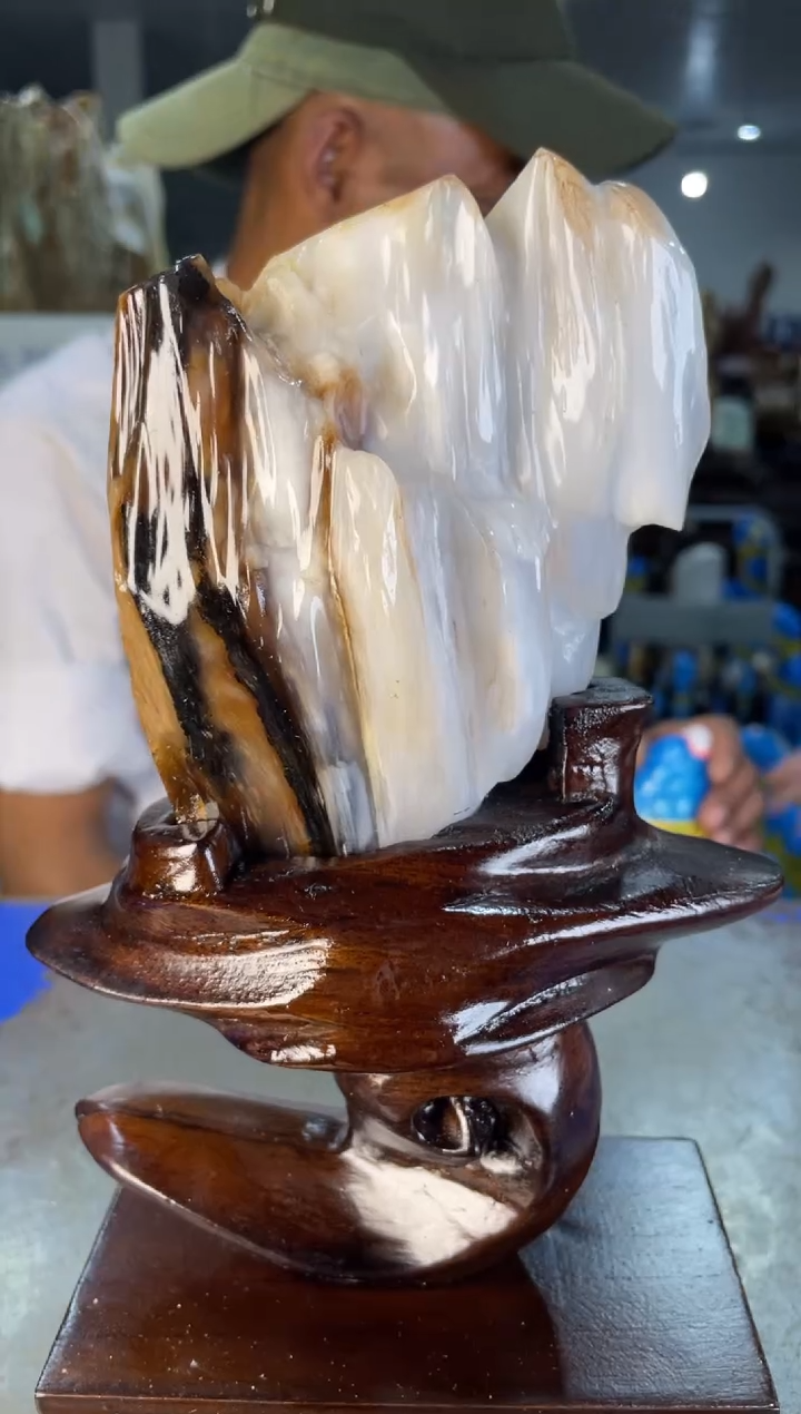 未镶嵌摆件硅化玉6