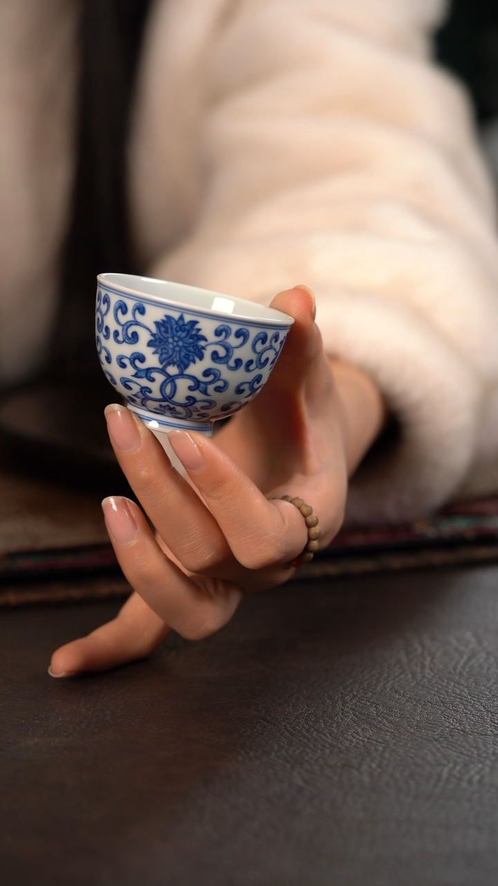 【闪购商品】杯HLX陶瓷点工缠枝莲鸡心杯