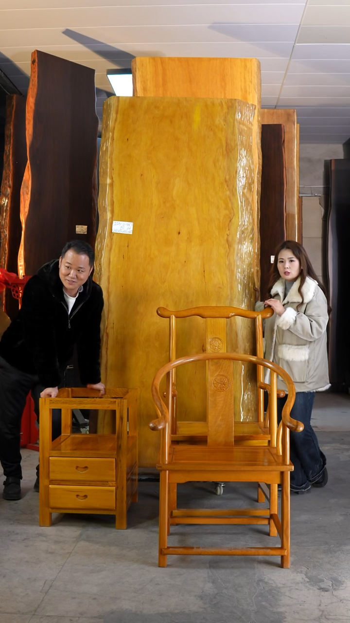 总价13888元真**对【JSN-146非洲楠木241*107*10.5+1主4客2柜体】