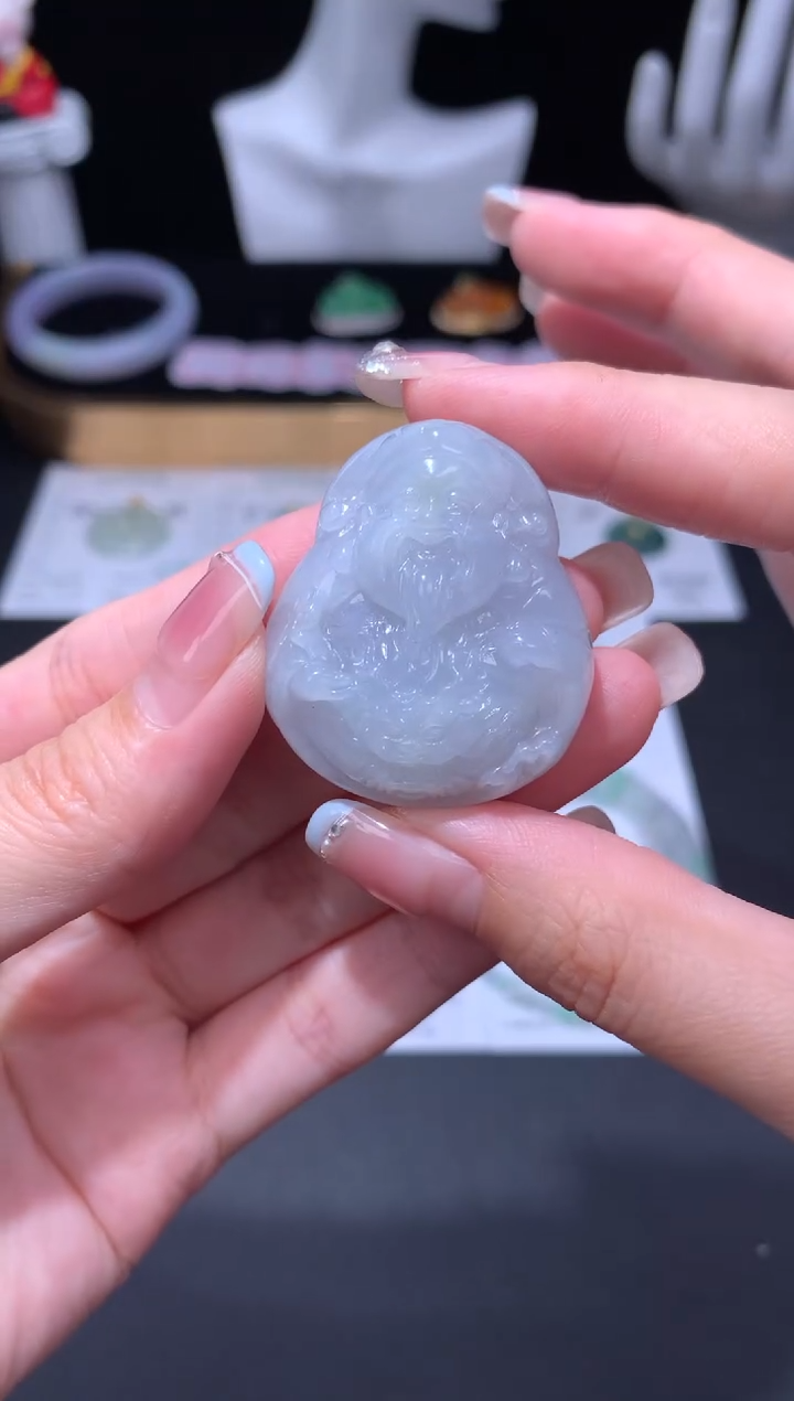 未镶嵌定制翡翠48小时鉴赏期 退货不扣服务费