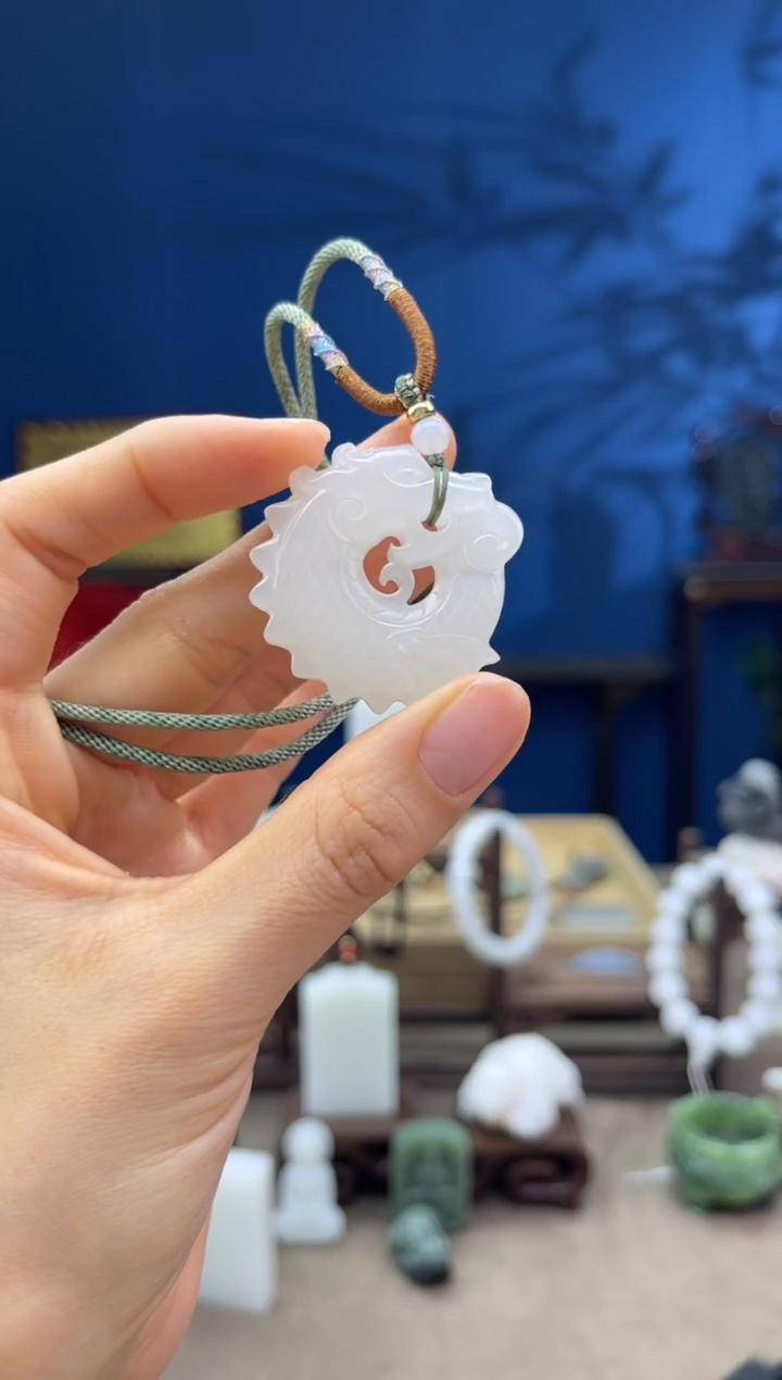 【闪购商品】和田玉颈饰未镶嵌1