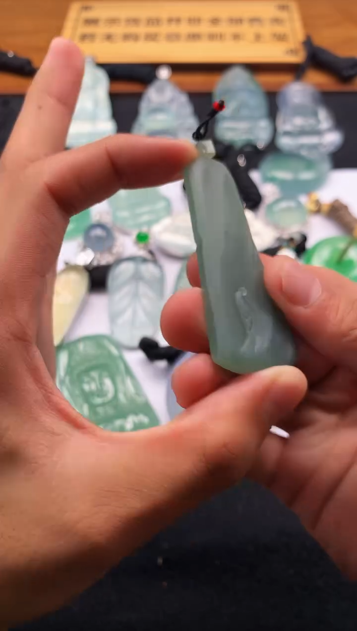 定制翡翠未镶嵌L**~4091毛货不退不换