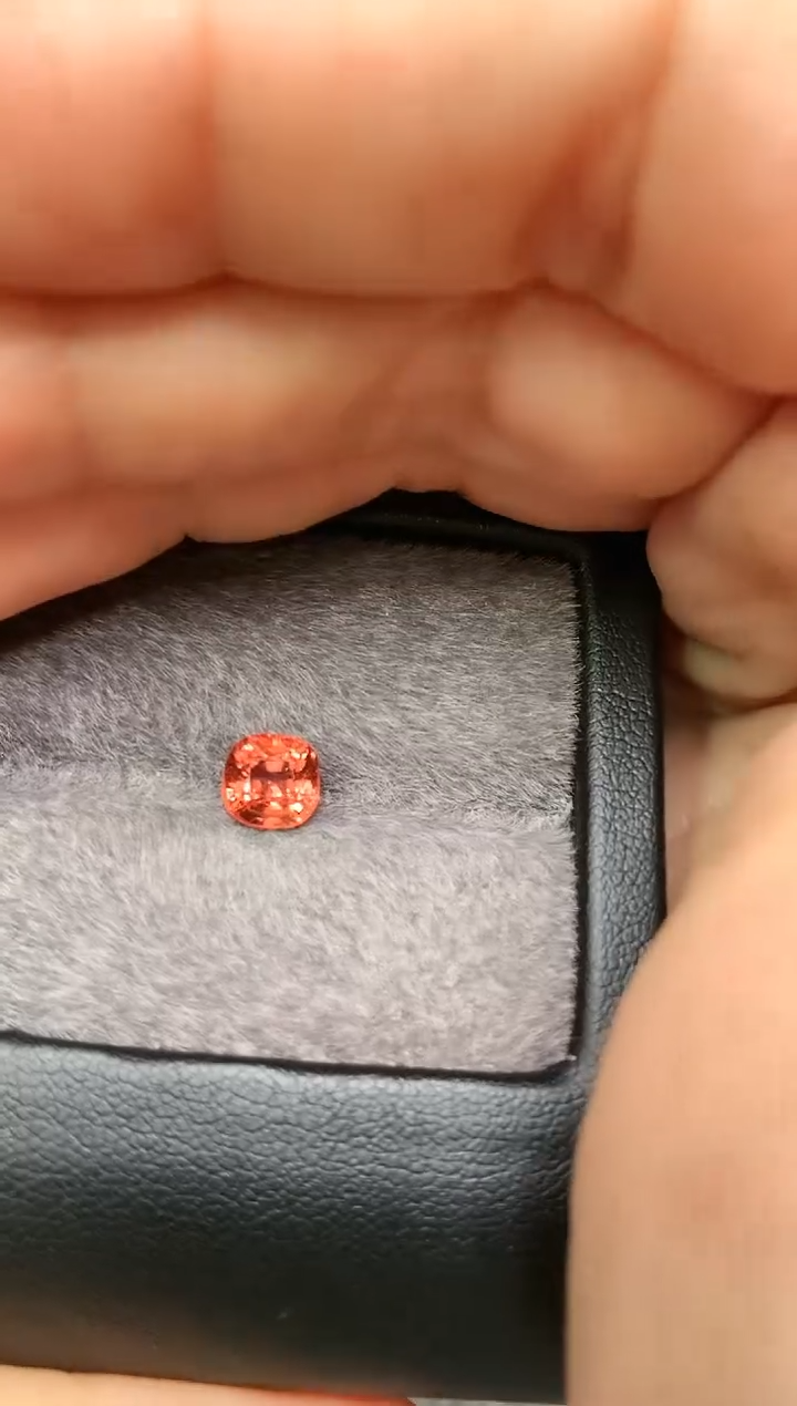 【闪购商品】定制尖晶石裸石未镶嵌枕型 橙色调 1.43ct