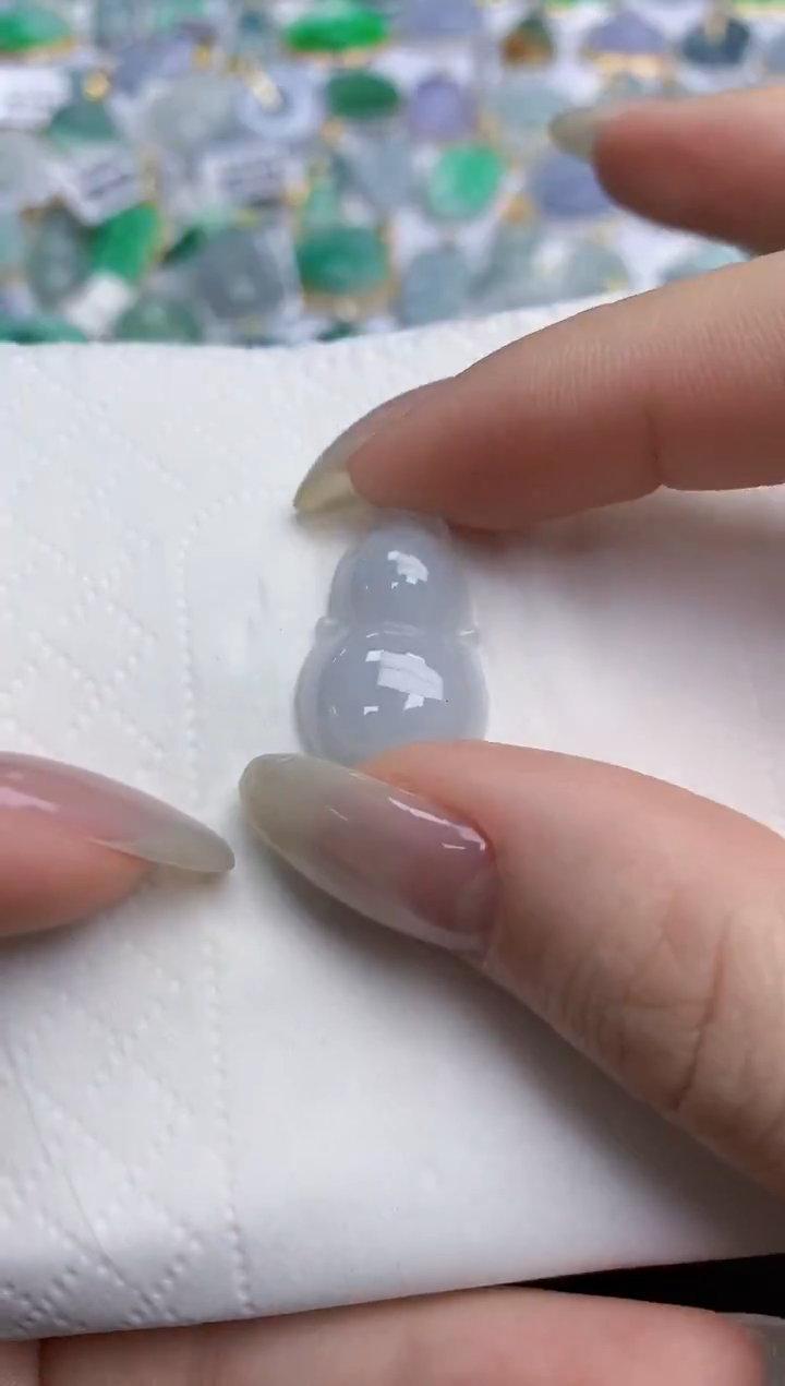 【闪购商品】翡翠颈饰未镶嵌天然缅甸翡翠A货