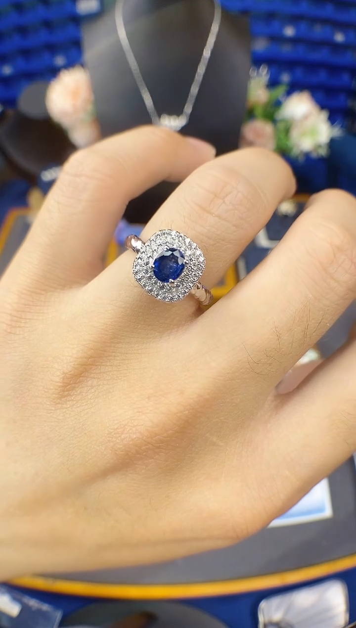 【闪购商品】蓝宝石戒指银S925镶嵌带证书