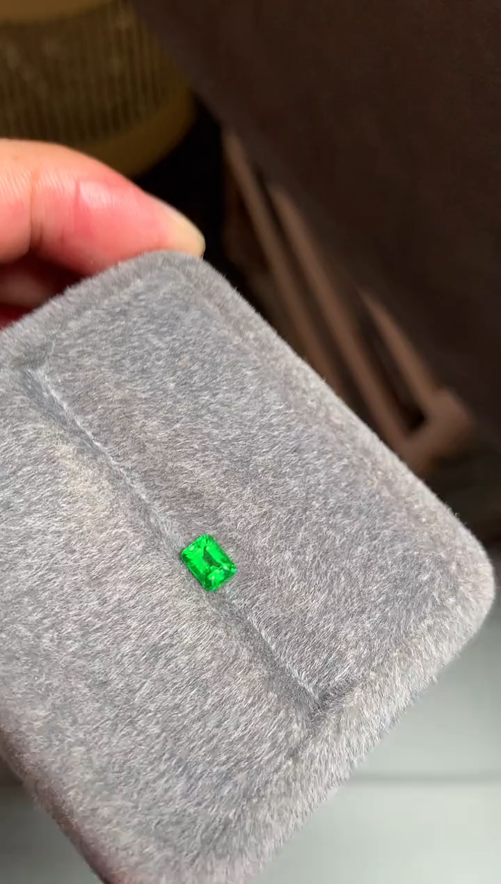 【闪购商品】石榴石裸石未镶嵌g-55 0.87ct kny