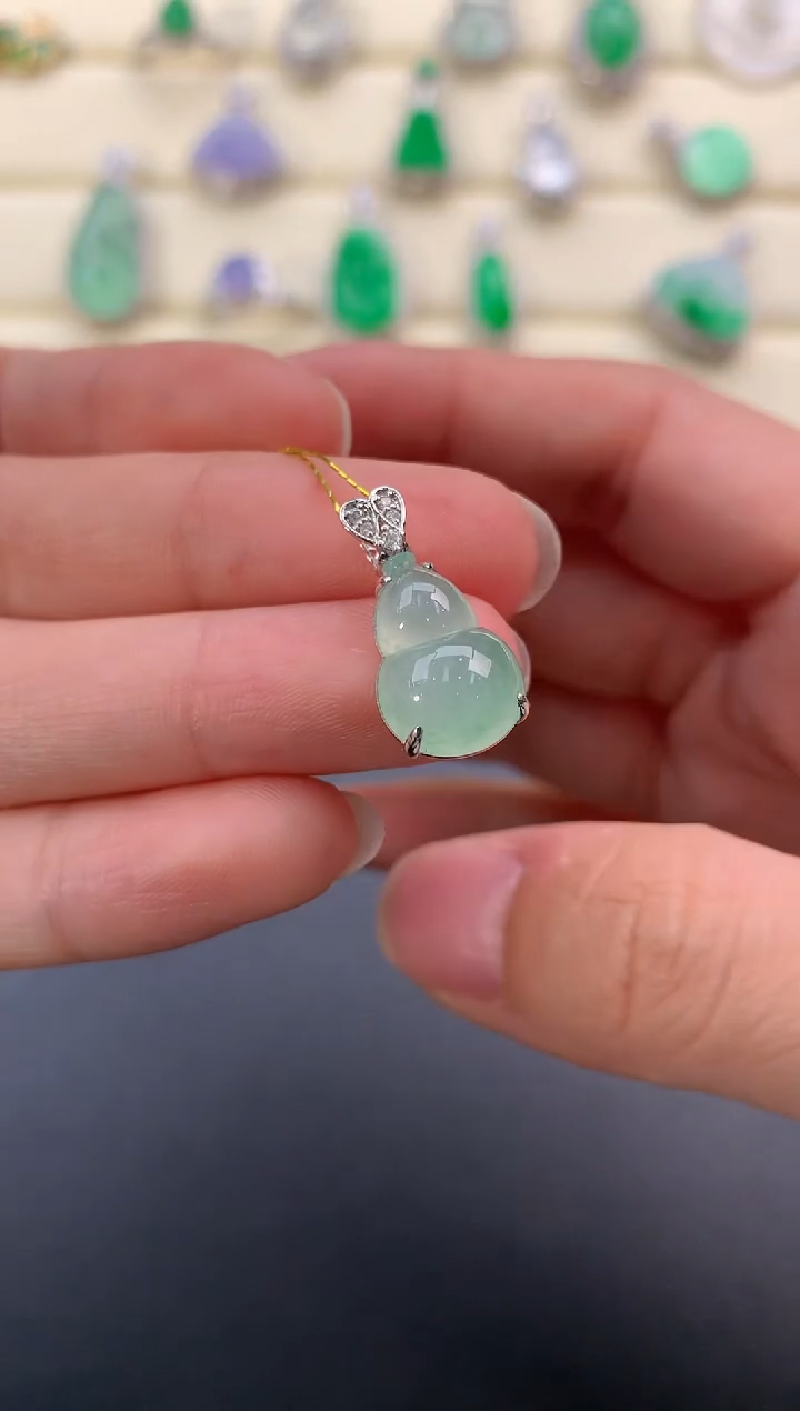 【闪购商品】翡翠颈饰18K金镶嵌D648