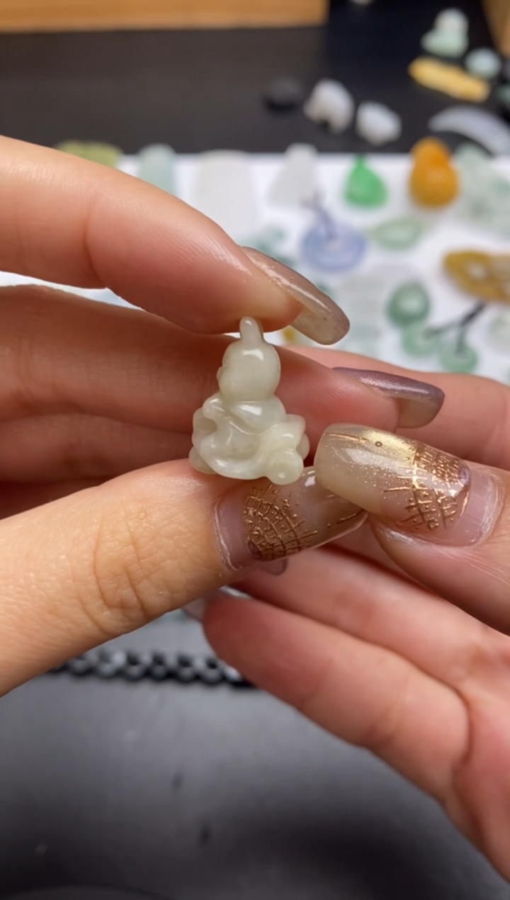 【闪购商品】定制翡翠未镶嵌翡翠毛货~