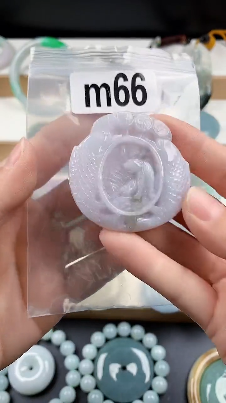 颈饰未镶嵌翡翠天然翡翠吊坠挂件