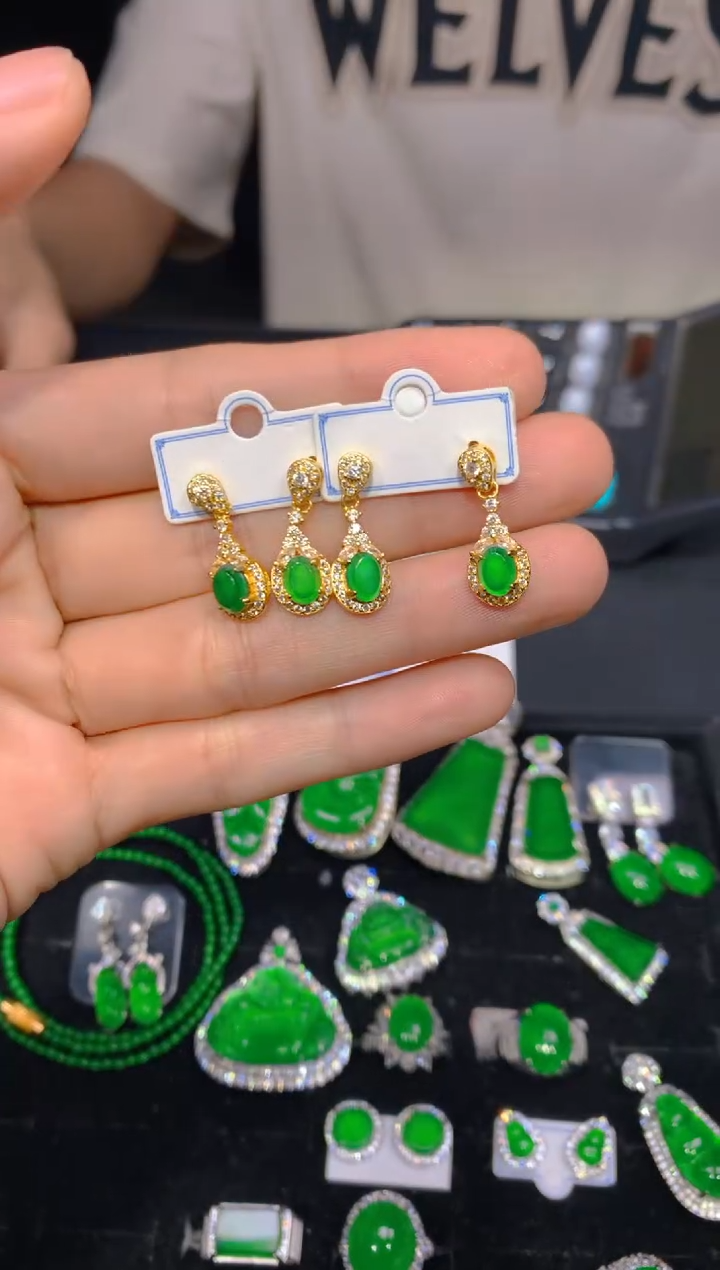 【闪购商品】定制翡翠未镶嵌205多样性发货（发其一）