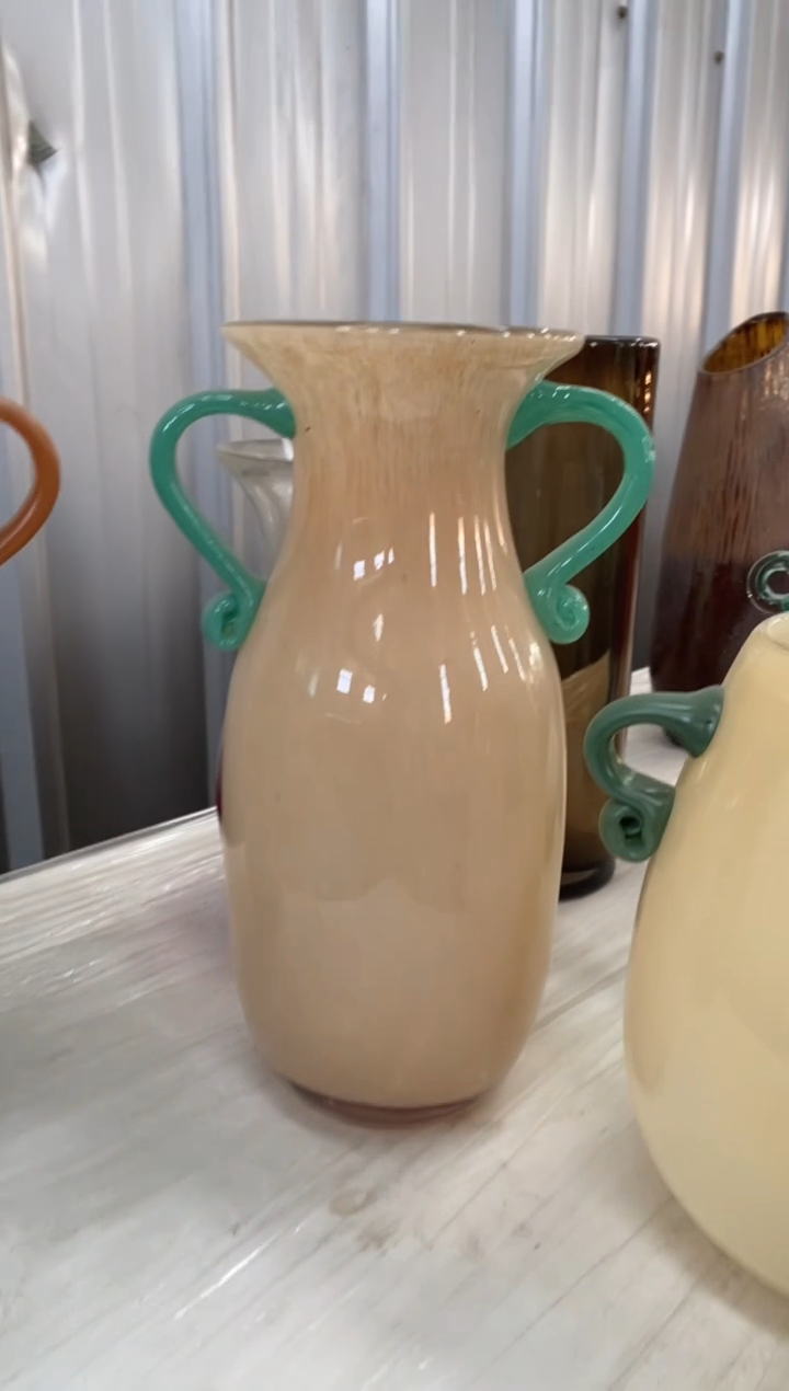 【闪购商品】玻璃132 M1