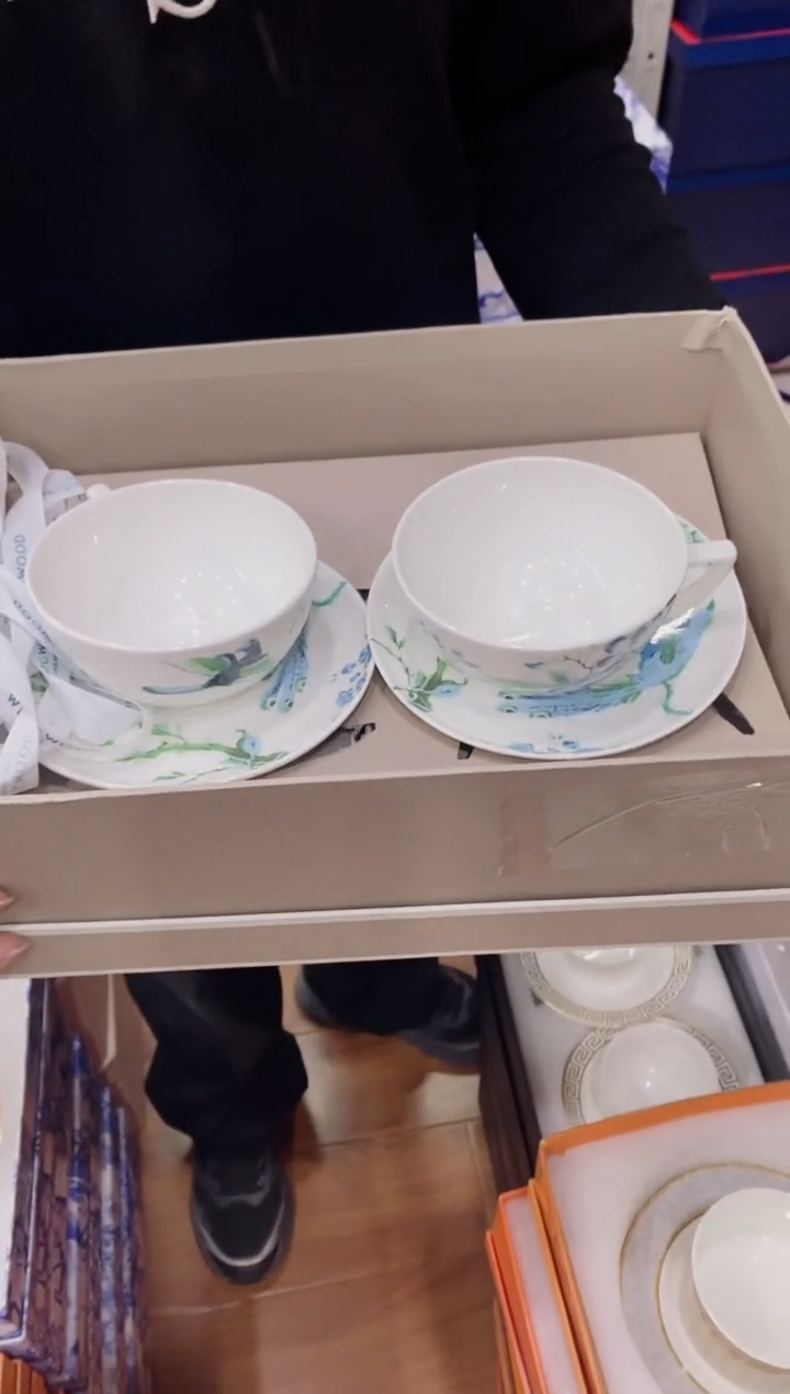 【闪购商品】杯鸿辉家品牌瓷器，京东包邮！