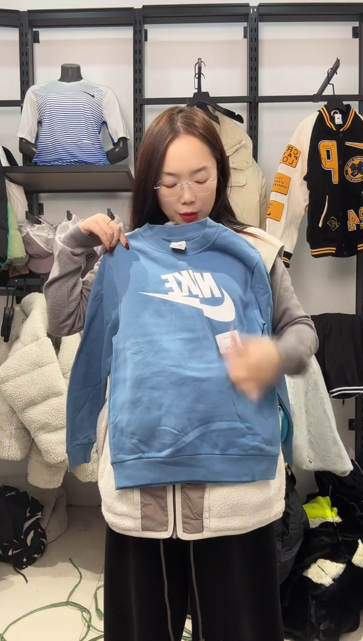 2253闪购编码 Nike/Jordan运动卫衣裤以直播间过款为准 尺码·140