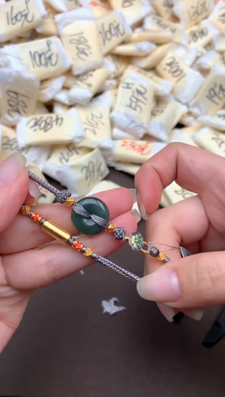 【闪购商品】翡翠挂件未镶嵌   一  