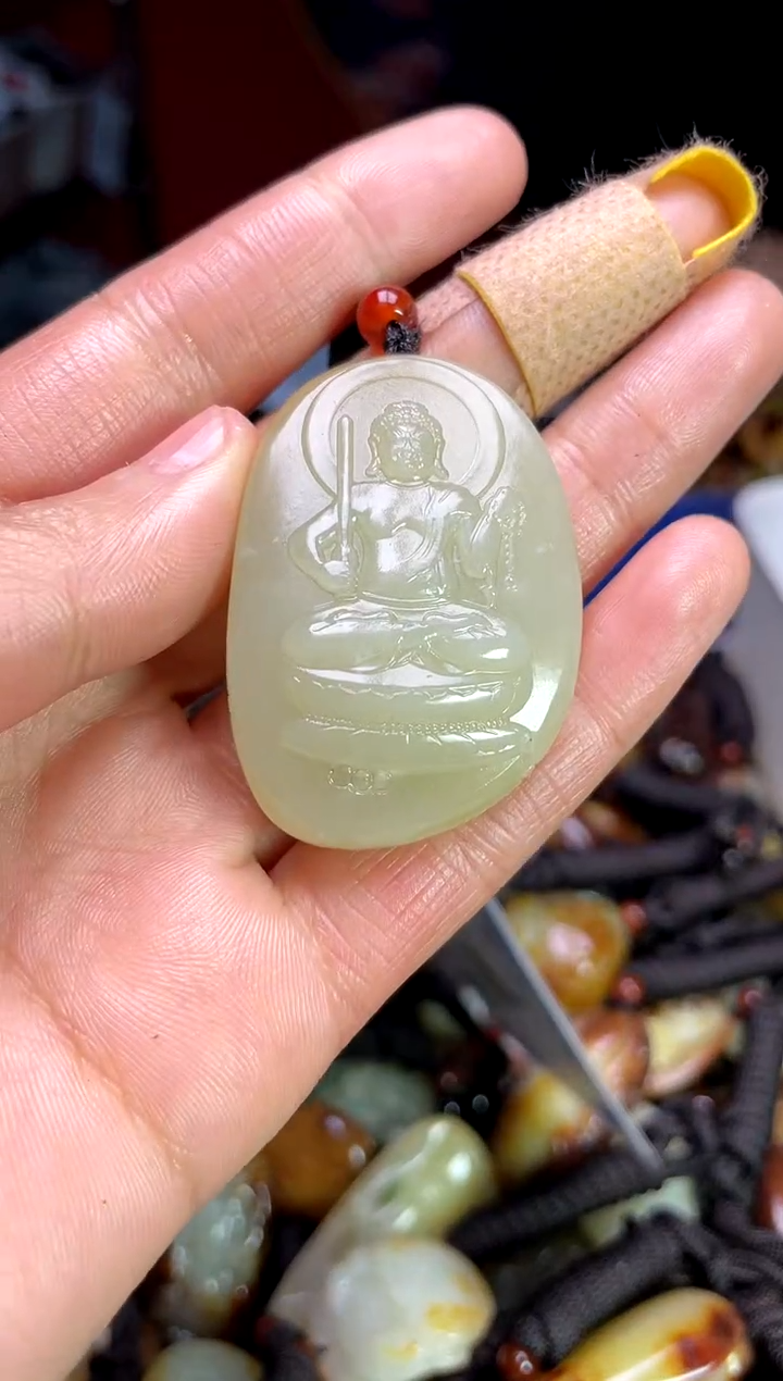 【闪购商品】和田玉颈饰未镶嵌1