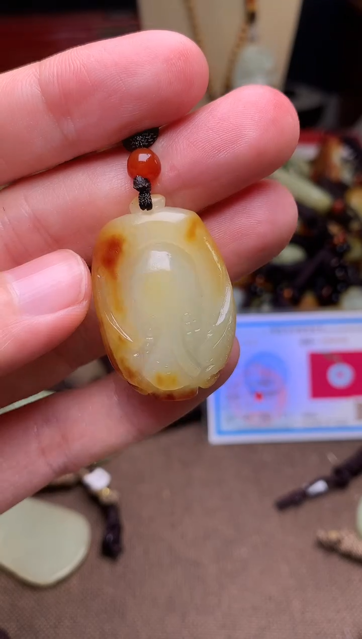 颈饰未镶嵌和田玉新疆料青海料清水和田玉吊坠