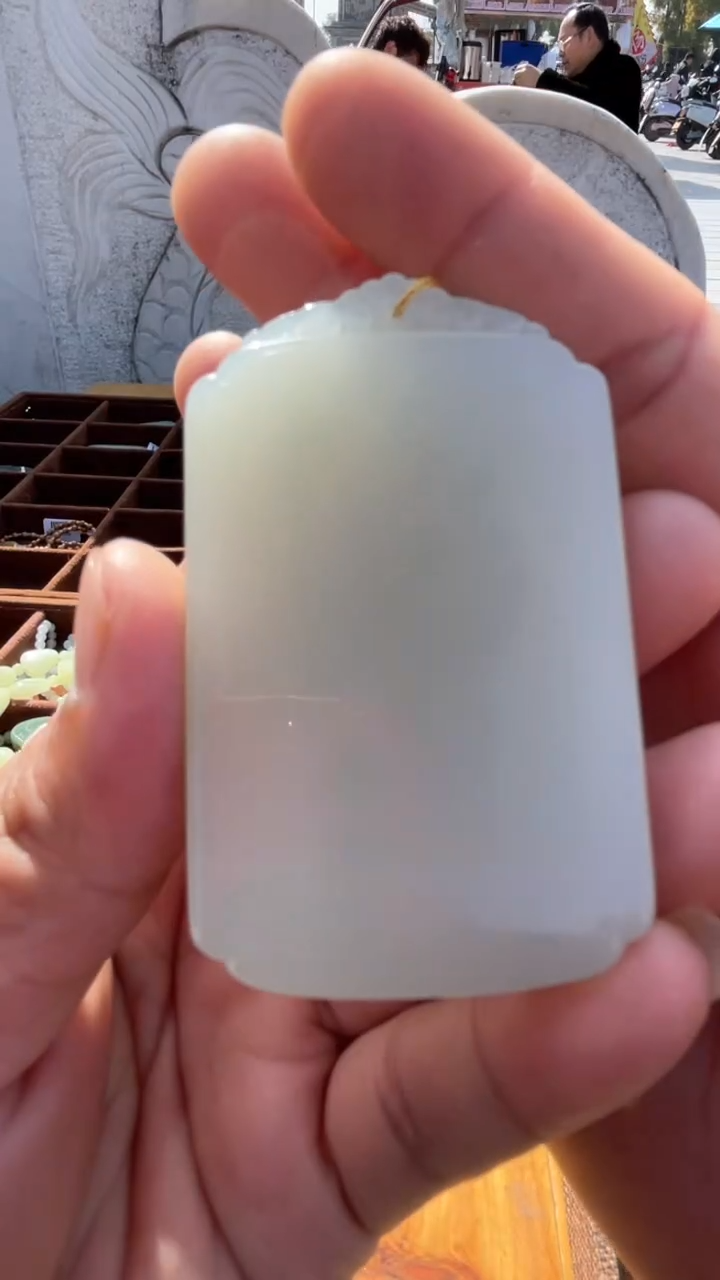 【闪购商品】和田玉【牛216】15未镶嵌9027