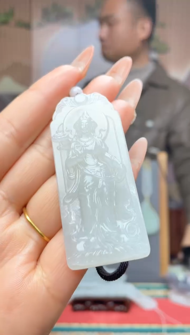 【闪购商品】和田玉颈饰未镶嵌一