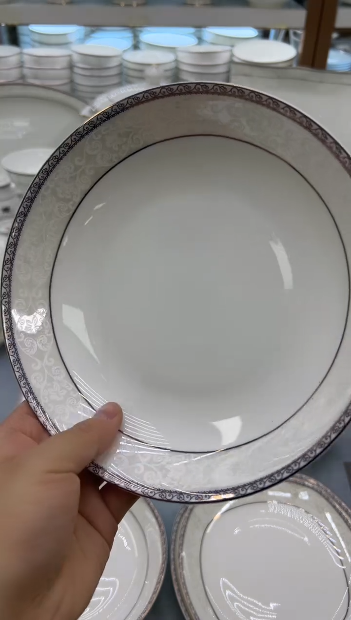 骨瓷玲珑8饭10个 