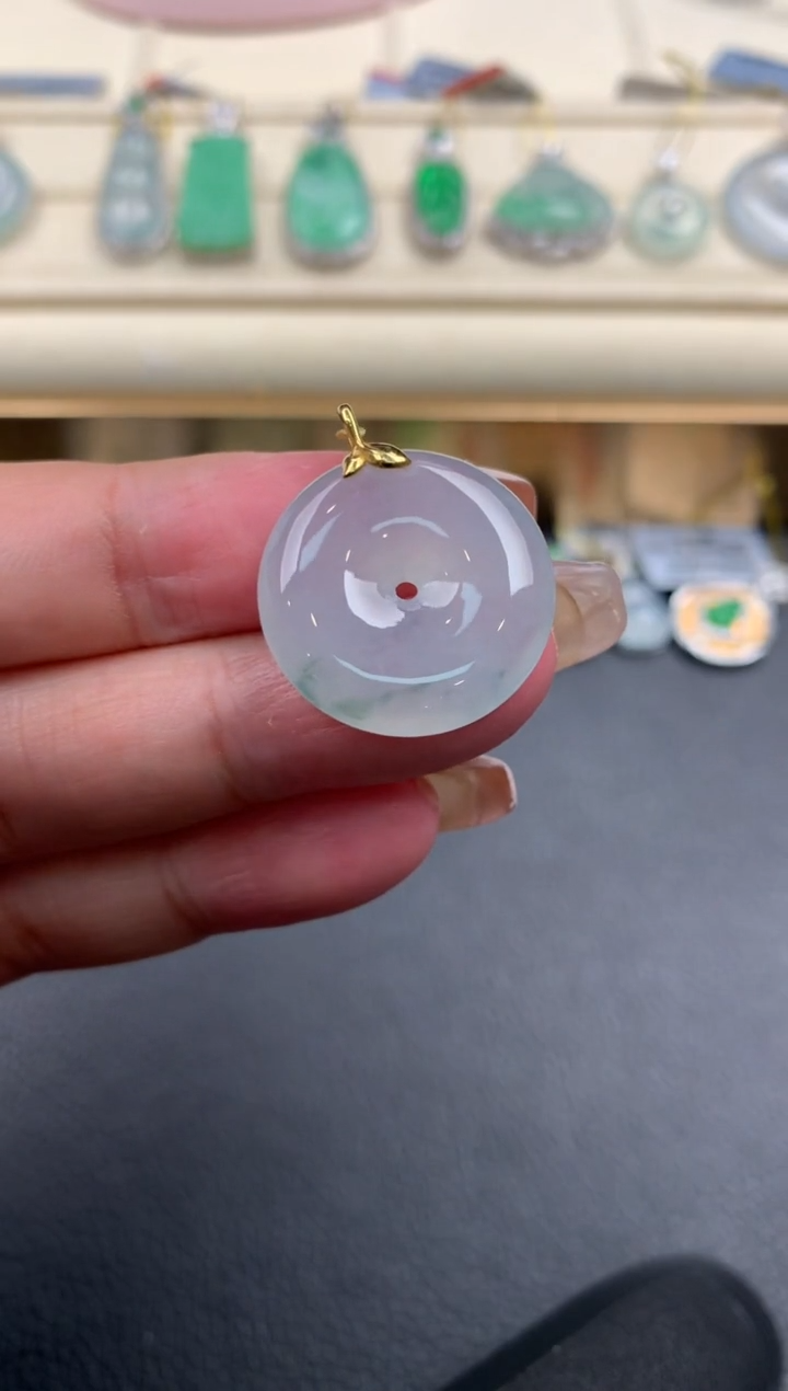 【闪购商品】翡翠颈饰18K金镶嵌Q80