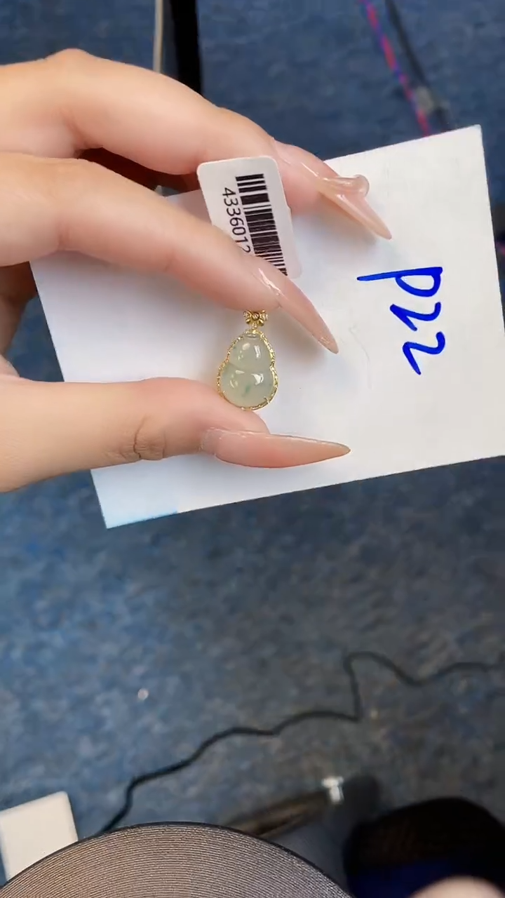 【闪购商品】翡翠颈饰18K金镶嵌000000000