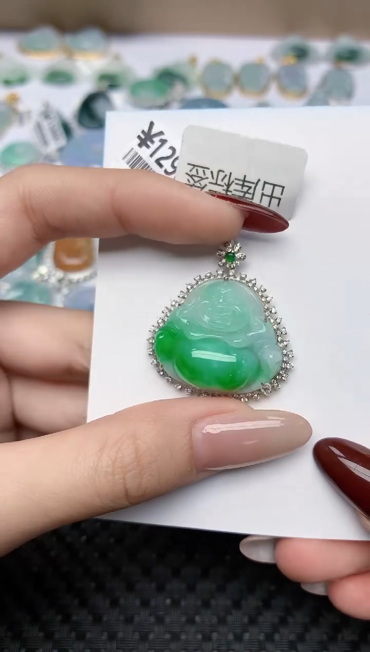 【闪购商品】翡翠颈饰18K金镶嵌天然翡翠a货